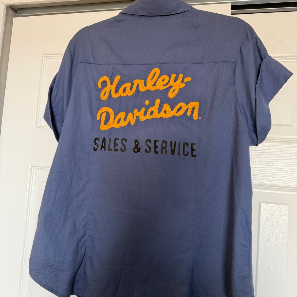 Ladies Blue Button-Up Shirt with Gold Embroidered 'HD' Detail